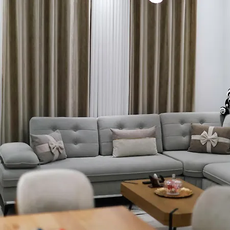 Near Tirana Airport Self Check-in Free Parking Apartman *