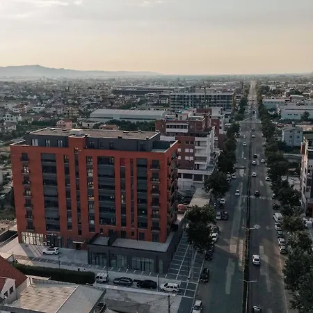 Near Tirana Airport Self Check-in Free Parking Apartman *